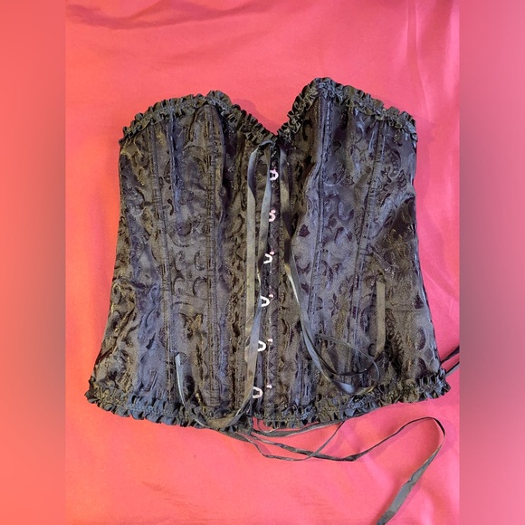 🖤 Victorian-Inspired Black Corset Top – Size Large - Picture 3 of 4